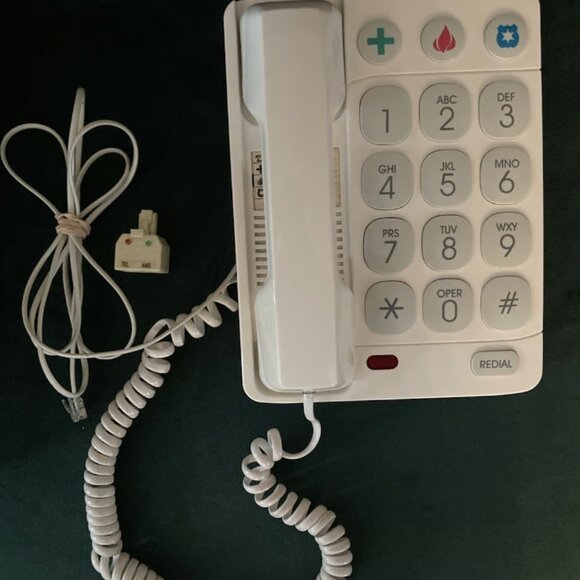 Telephone Visually & Hearing Impaired Large Button Wall Table Top Radio Shack - Picture 1 of 9